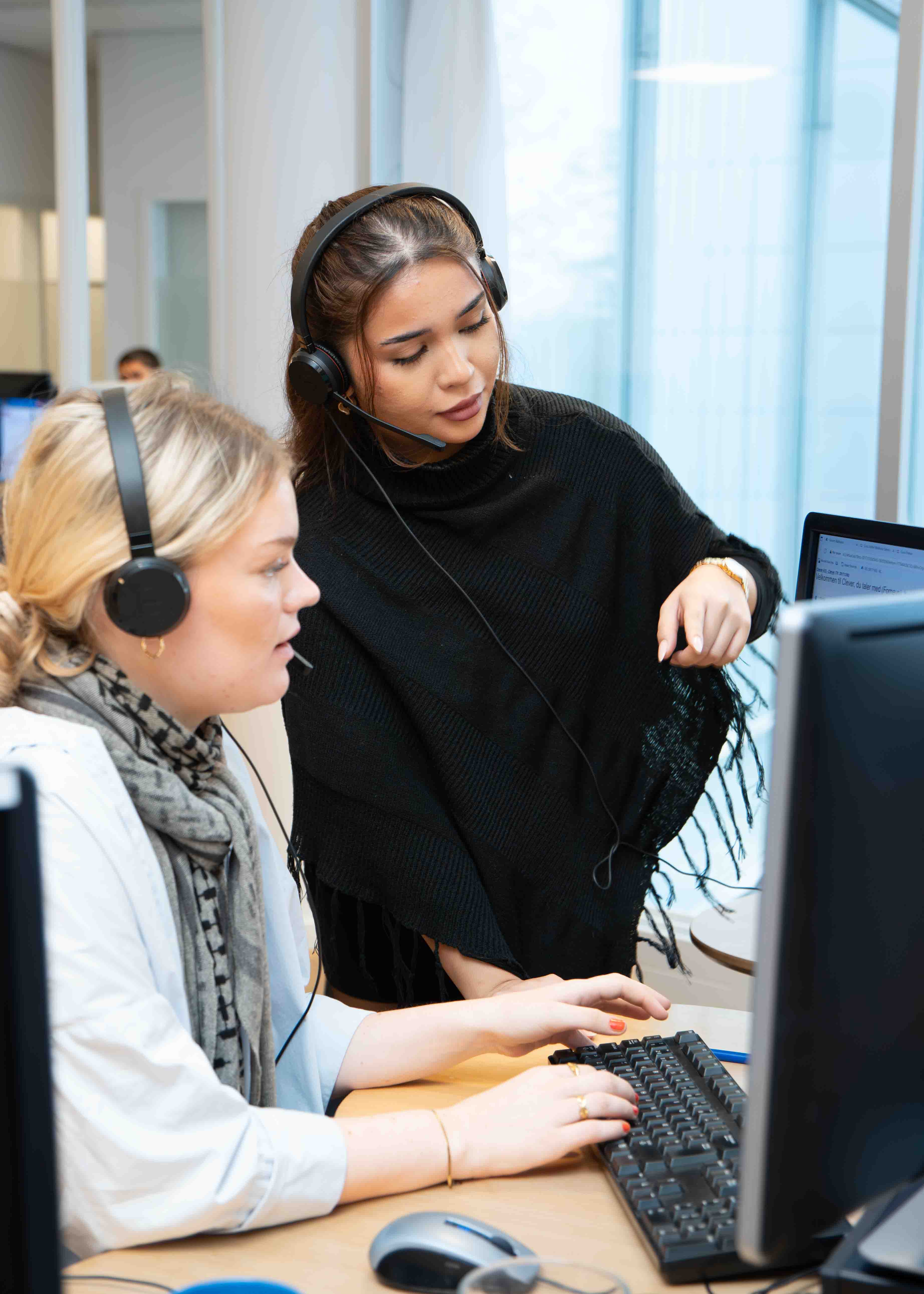 Moranti Services customer service specialists